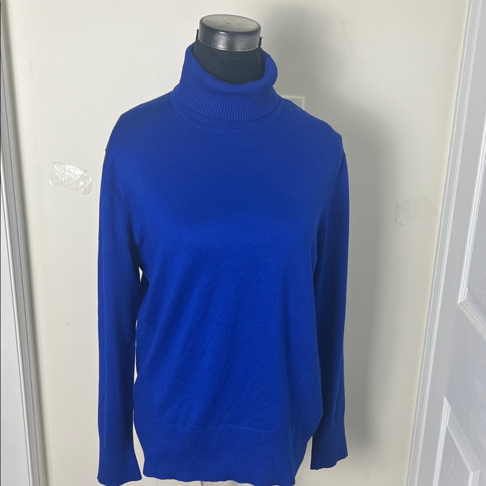 Cable & Gauge Royal Blue Turtleneck Sweater - Picture 5 of 10